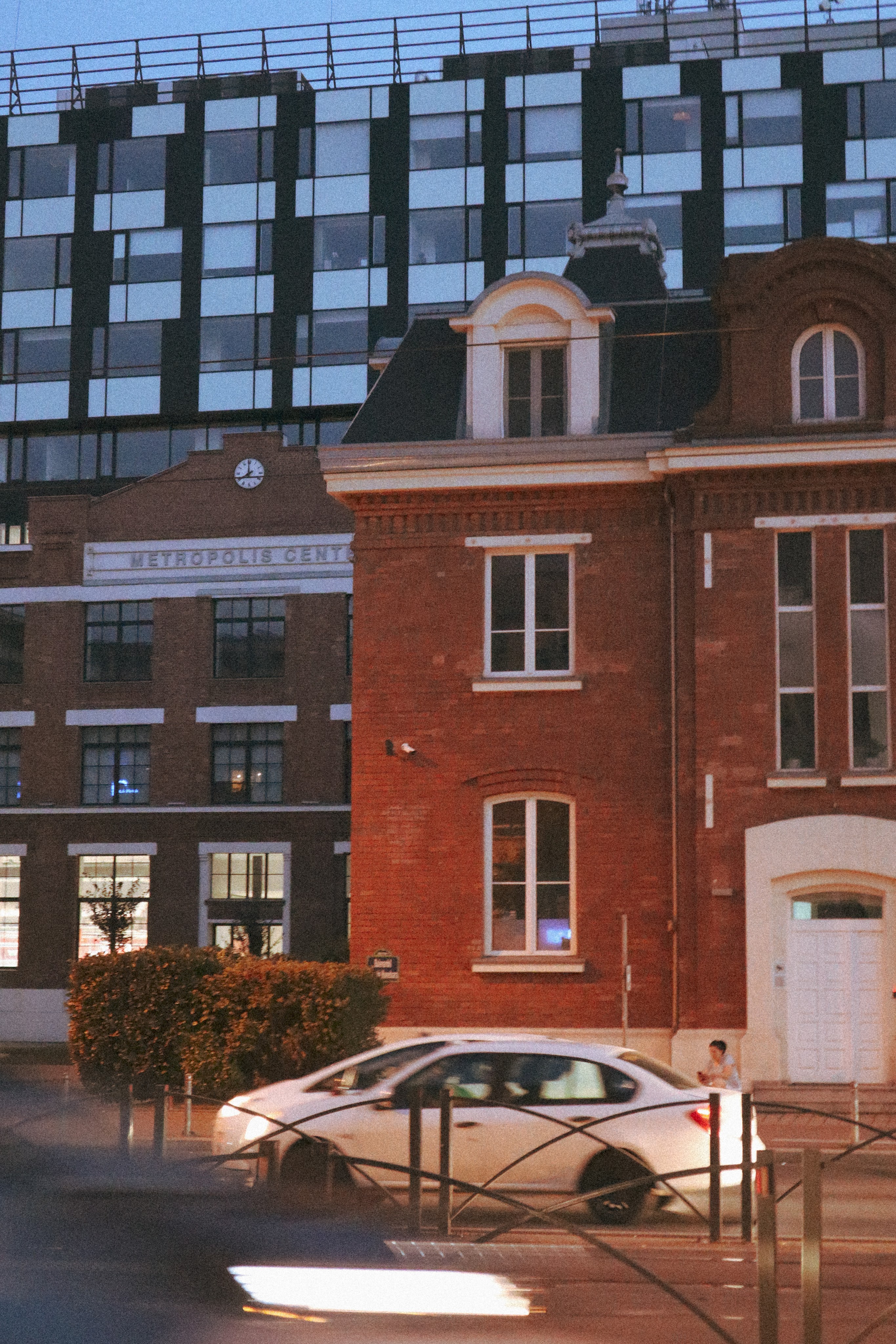 Evening stroll around the city